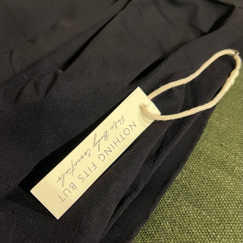 NOTHING FITS BUT Women’s Classic Seamless Maternity Leggings, Belly Support Pant - Picture 7 of 7